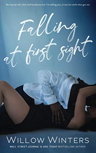 Falling at First Sight von Independently published